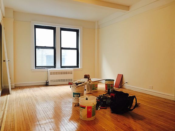 4th image of 20 W 84th St APT 6B