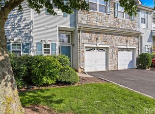 38 Capica Ct, Laurence Harbor, NJ 08879