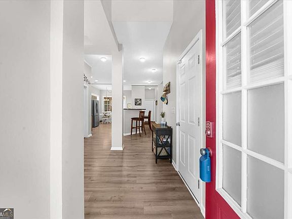 2nd image of 9024 Lexington Ct