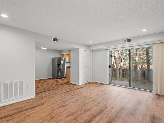 4th image of 7750 New Providence Dr APT 33