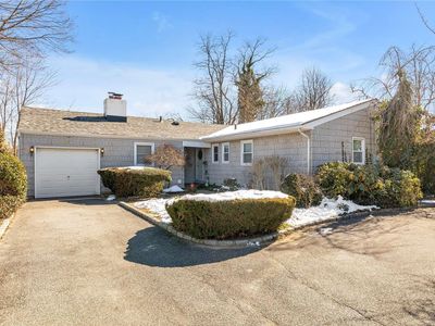 215 Little East Neck Road, Babylon, NY, 11702