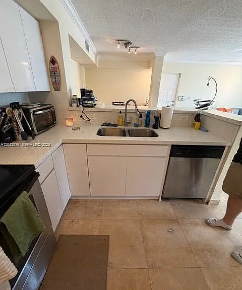 11155 SW 5th Pl #205 — Photo 6