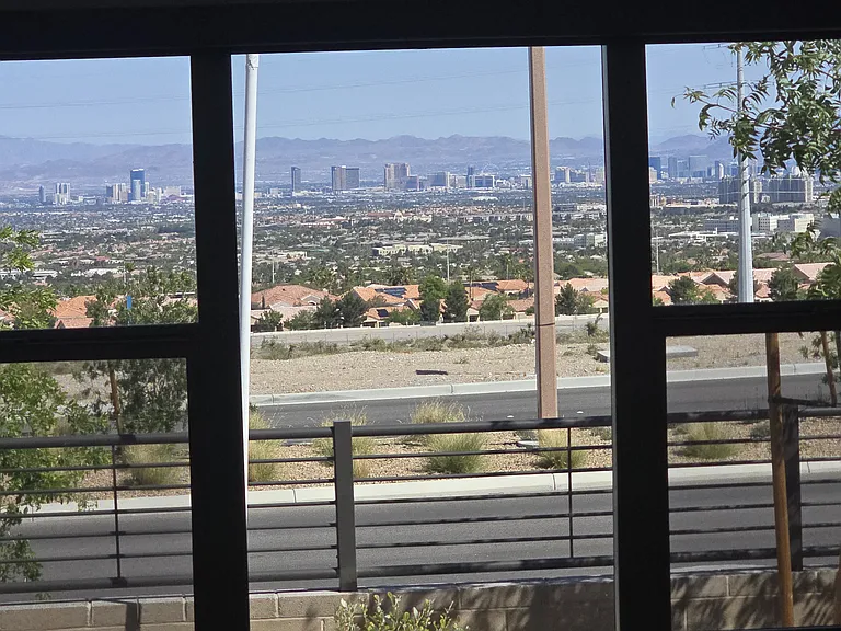 1420 Song Lark Ln — Photo 36