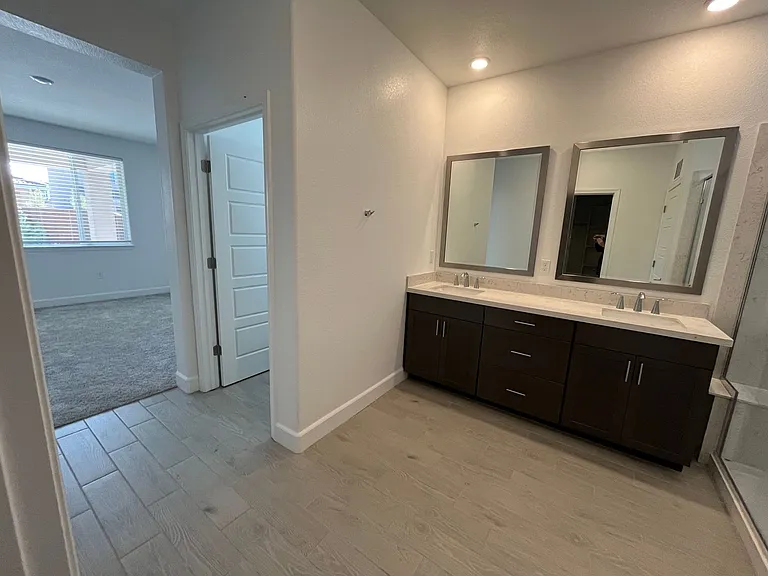 1583 Levy St — Photo 17