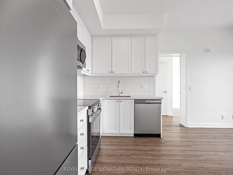 51 Clarington Blvd #502 — Photo 8
