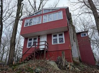 8 Weaver House Cove Rd, Andover, NJ 07821