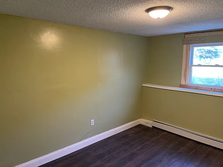 90 Cheryl Ln #1 — Photo 9