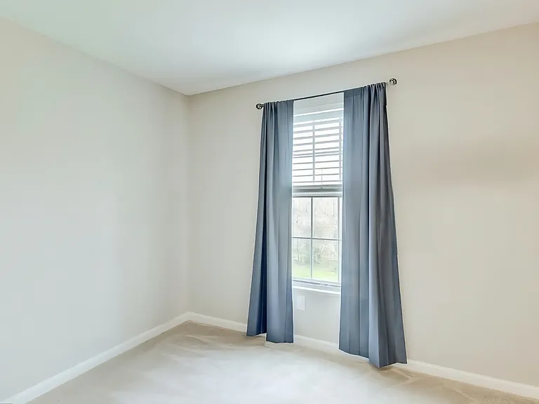 43460 Postrail Sq — Photo 35