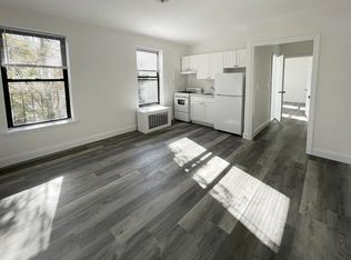 32-86 35th St UNIT 24, Astoria, NY 11106