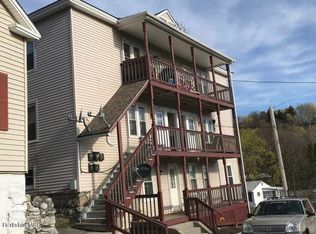 22-30 Prospect St, Adams, MA 01220