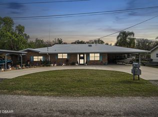 1511 Riveredge Ct, Astor, FL 32102