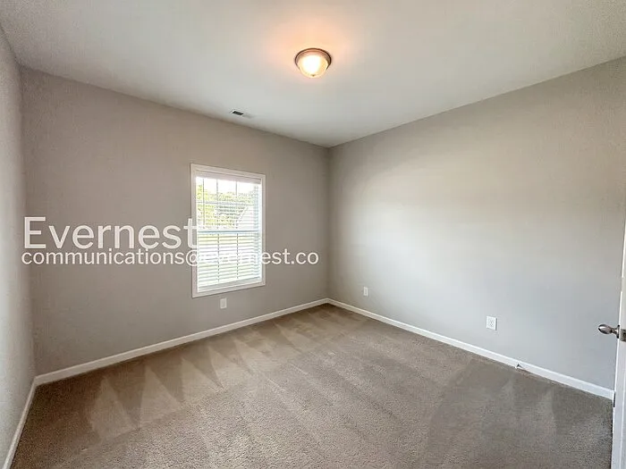 1014 Echo Ridge Rd — Photo 12