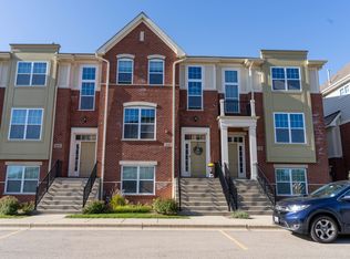 1140 Windward Ln, Vernon Hills, IL 60061