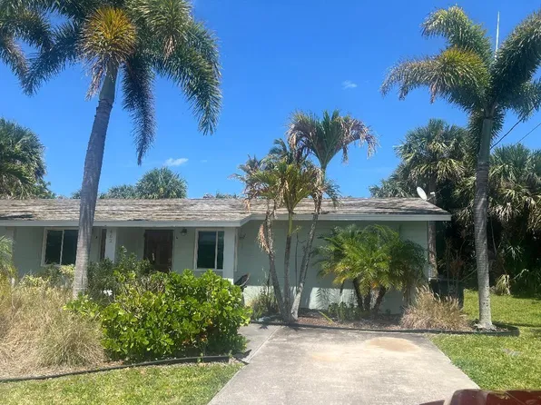 462 Granada St #B, Fort Pierce, FL 34949