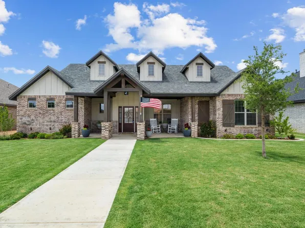 2036 Yale Dr, Levelland, TX 79336