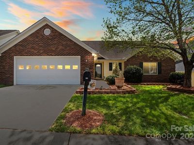 202 Pond View Dr, Salisbury, NC, 28147