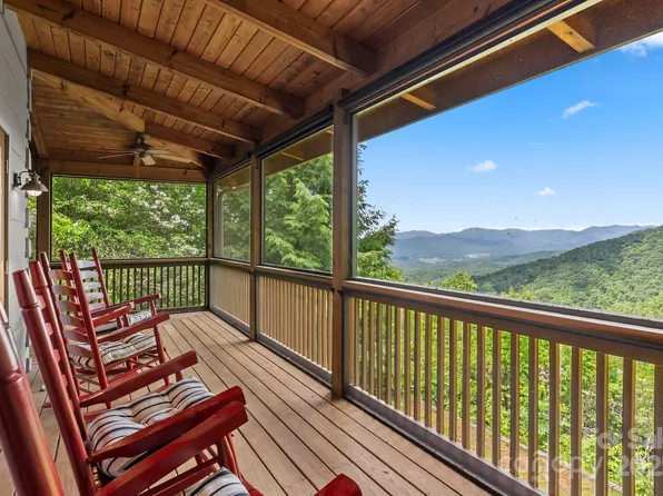 503 Jim Cochran Rd, Franklin, NC 28734