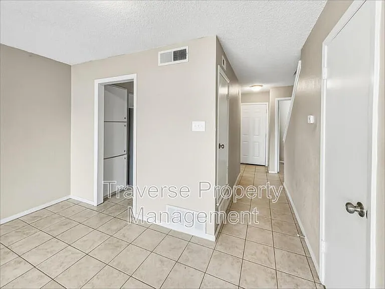1006 Bland Dr #1012 — Photo 9