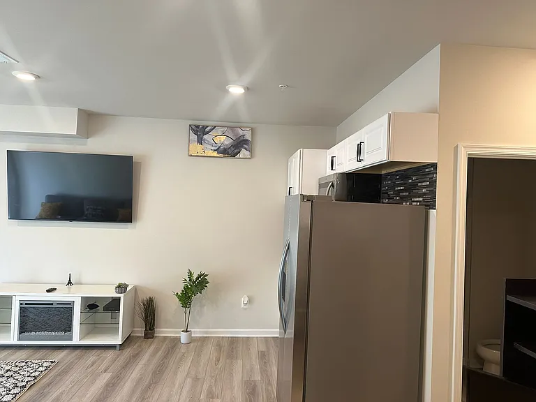10836 Blanton Way — Photo 8