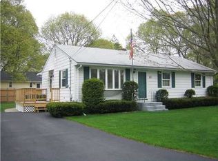 10 Lee Ave, Warwick, RI 02889