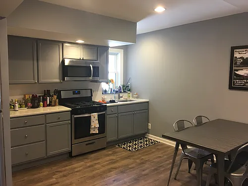 1036 6th St NE #301 Photo 1