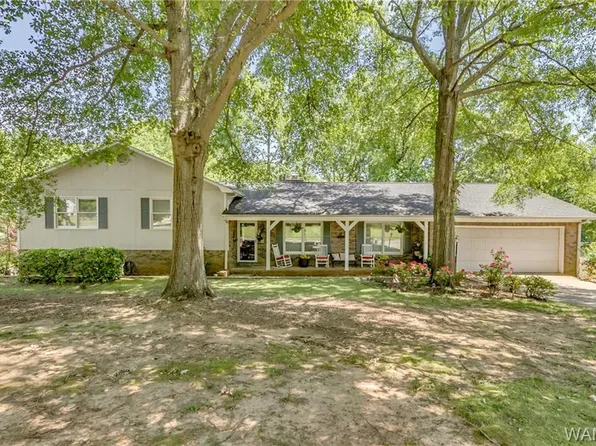 7401 Oakmont Ln, Tuscaloosa, AL 35405