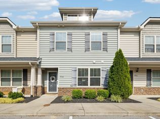 908 Gamely Way, Murfreesboro, TN 37128