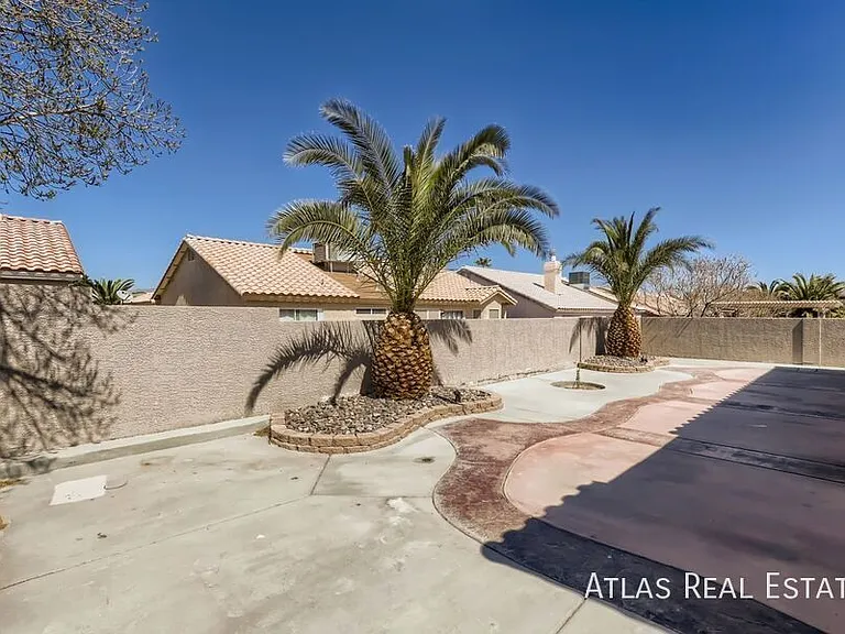 7824 White Grass Ave — Photo 26