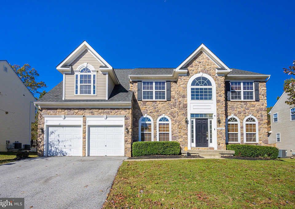 1st image of 15907 Lavender Dream Ln