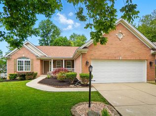 7785 Dew Drop Cir, Maineville, OH 45039