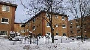 1st image of 1624 W Greenleaf Ave APT 1S