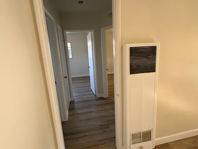 605 N Santa Anita Ave #D — Photo 7