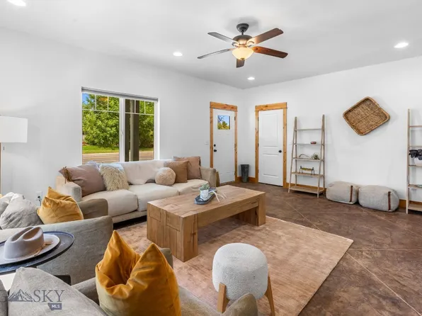 2464 Ferguson Ave, Bozeman, MT 59718