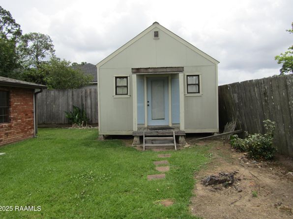 502 E Magnolia Ave, Abbeville, LA 70510