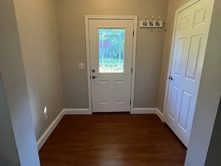 5707 Dekker Rd — Photo 2