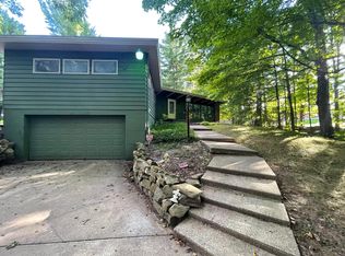 3591 Leffingwell Rd, Canfield, OH 44406