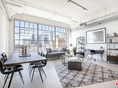 939 S Broadway #405, Los Angeles, CA, 90015