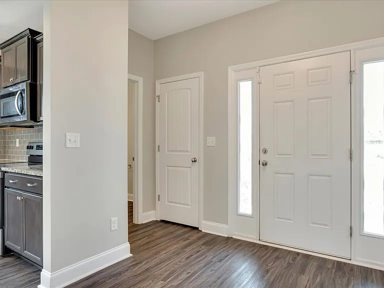 3888 Harper Franklin Ave — Photo 6