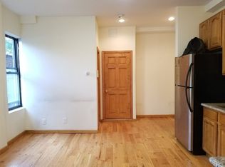 2516 18th St APT 6, Astoria, NY 11102