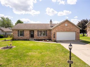 1860 Harris Ln, Xenia, OH 45385