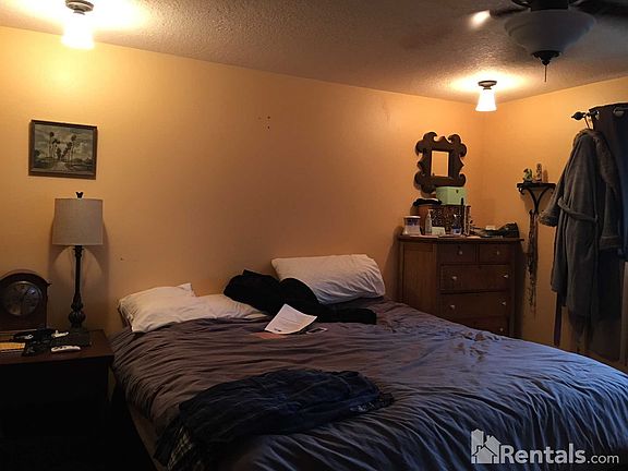 5th image of 17901 Cottonwood Ct