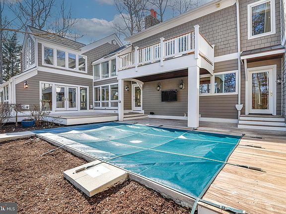 4th image of 48 Poplar Point Rd