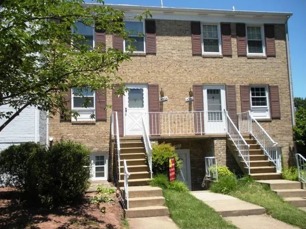 14504 Golden Oak Rd, Centreville, VA 20121