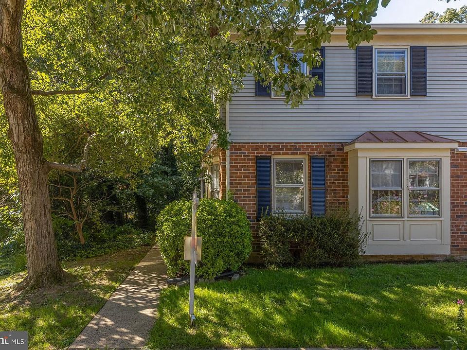 1st image of 4946 McFarland Dr