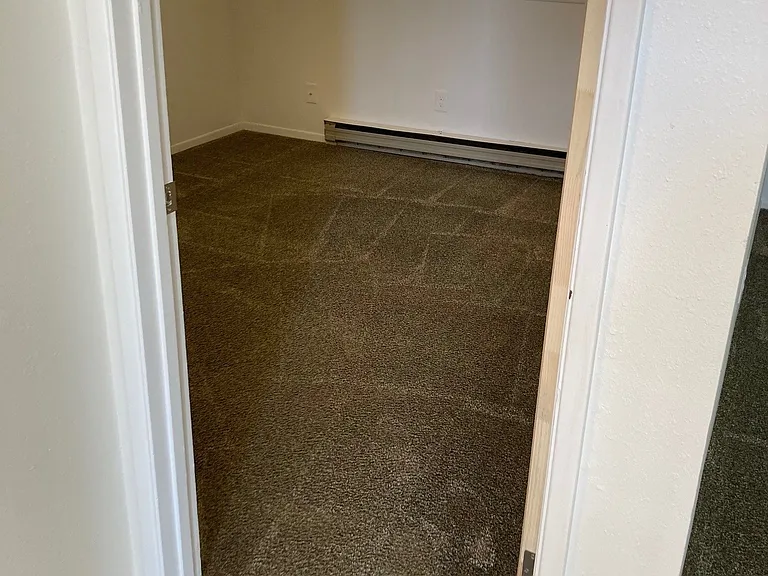 1 bed, 1.0 bath, 586 sqft, $1,050 — Photo 6