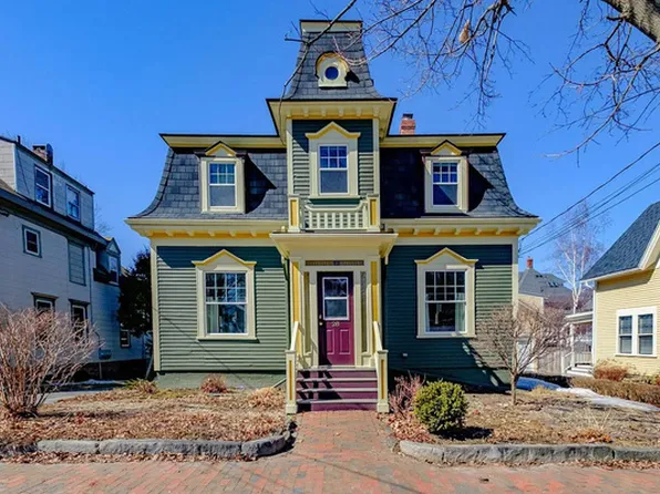 28 Clifton St, Portland, ME 04101