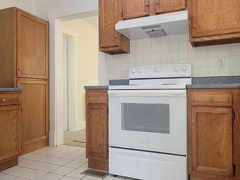 219 Beechwood Ave — Photo 6