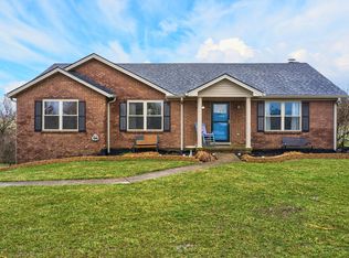 121 Mockingbird Hill Dr, Richmond, KY 40475