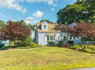 15 Woodlawn Ave, Billerica, MA 01821