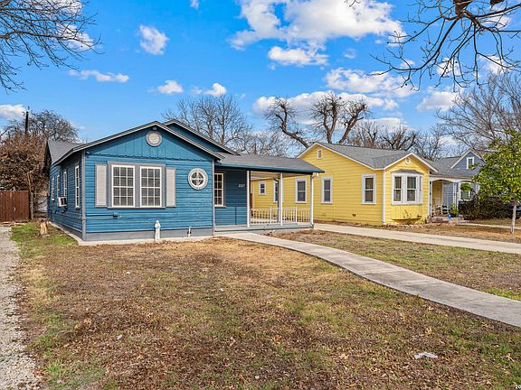 4th image of 2227 W Magnolia Ave